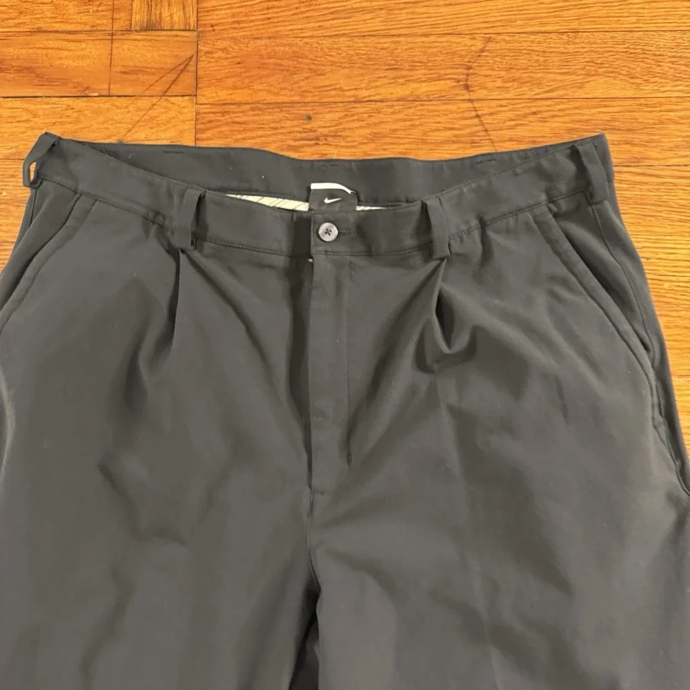 Nike mems black